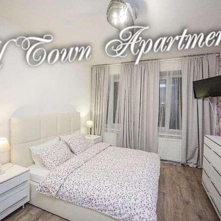 Old Town Apartment 3Br & 2Bthr 상트페테르부르크 외부 사진